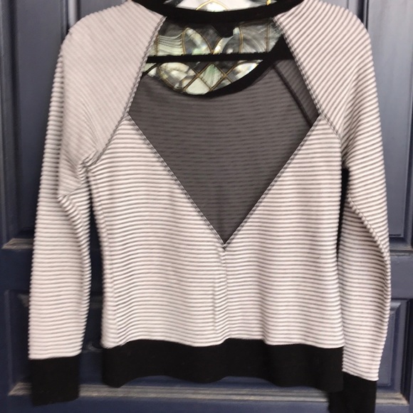 Striped SplitFiftyNine Sweetheart Cutout + Lightweight Sweatshirt striped so-now - Picture 2 of 6